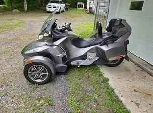 Spyder RT-S 2012 thumbnail 2