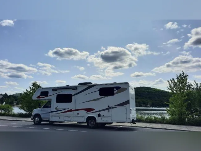 VR Motorisé Classe C 2019 Forest River Forester 2651CD - Véritable 4 saisons thumbnail 2