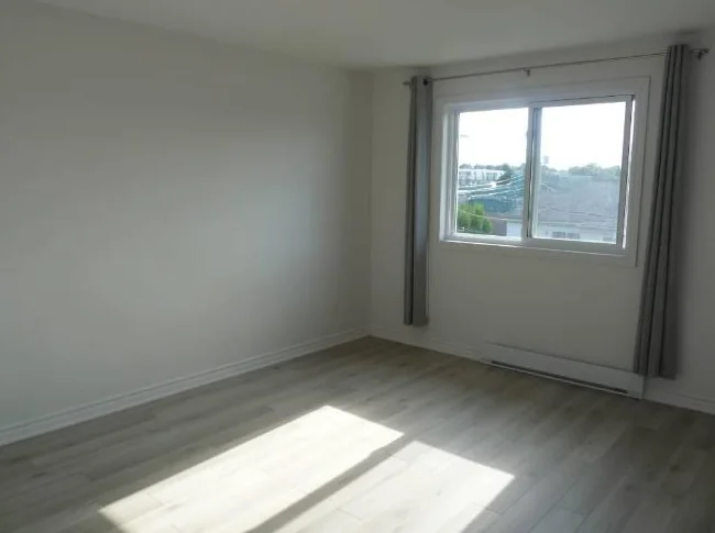 5 ½ à louer, style condo, Terrebonne, avec inclusions thumbnail 7