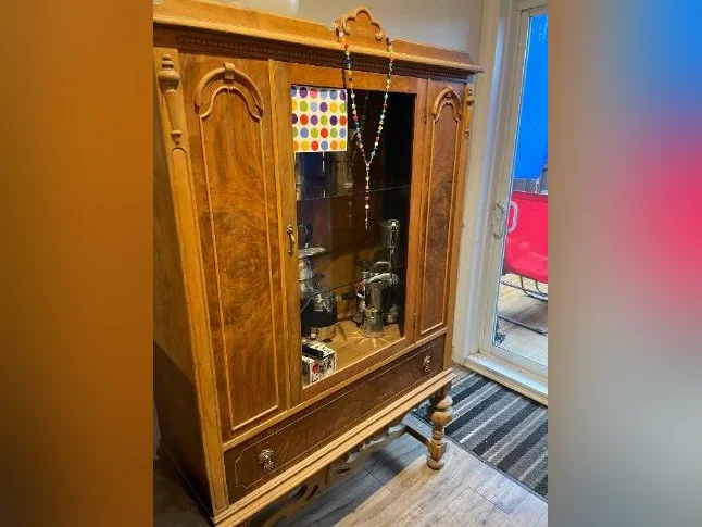 Vaisselier antique