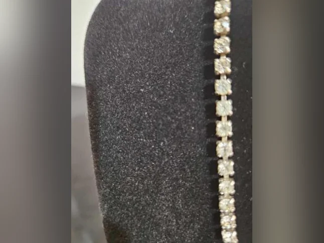 Collier style plastron vintage des années 1940-1950 en strass rhinestone thumbnail 4