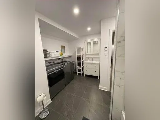 Appartement 4 1/2 tout équipé thumbnail 5