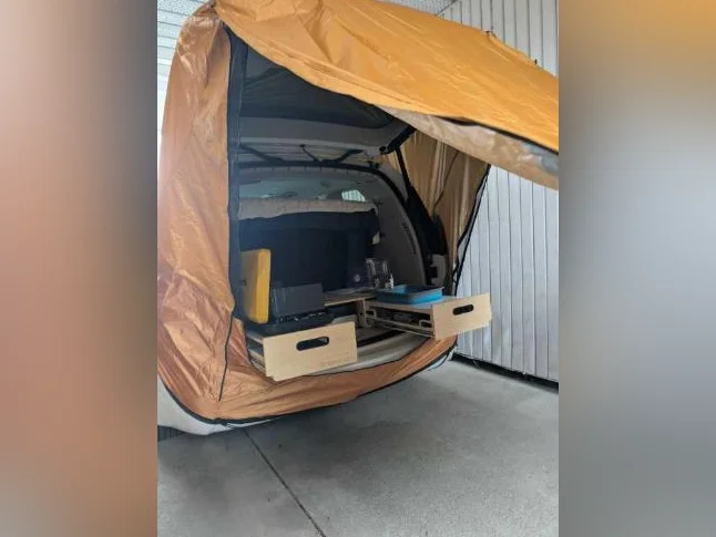 Grand Caravan Chrysler 2023 thumbnail 4