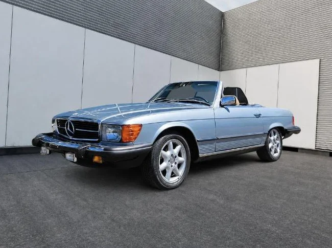 Mercedes 380 SL 1981 Cabriolet / Convertible — 2 toits — 20 500$