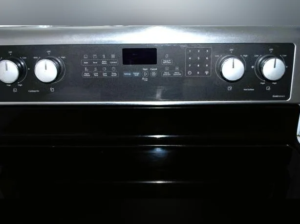Cuisinière électrique Whirpool