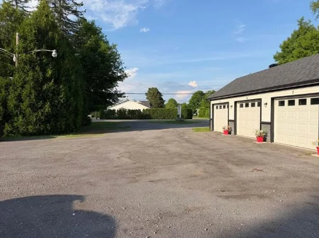 Appartement de 2 chambres et 1 salle de bain thumbnail 3