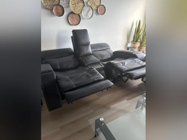 causeuse et chaise électrique en similicuir thumbnail 2