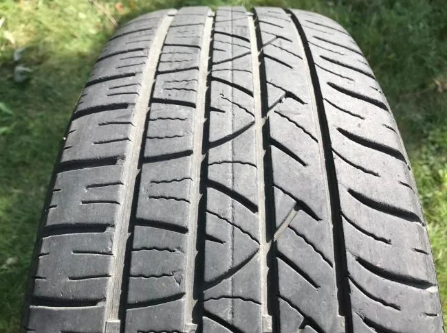 4x Pneus D’été Motomaster SE3 205/65R16 + Rims 5x114.3mm thumbnail 6