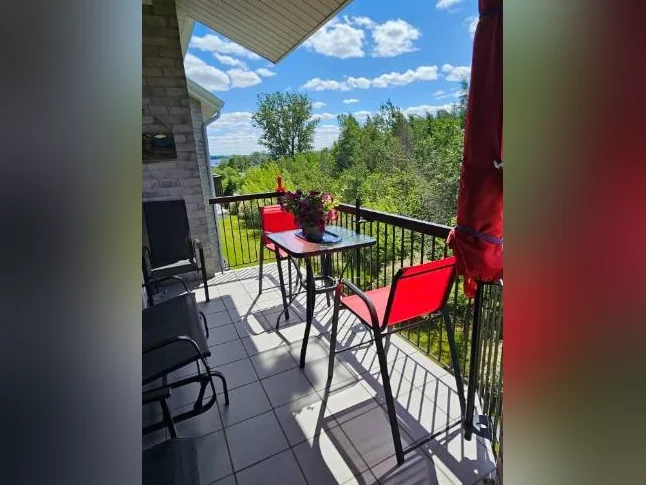 CONDO A LOUER  ( MAGOG) temps partiel thumbnail 9
