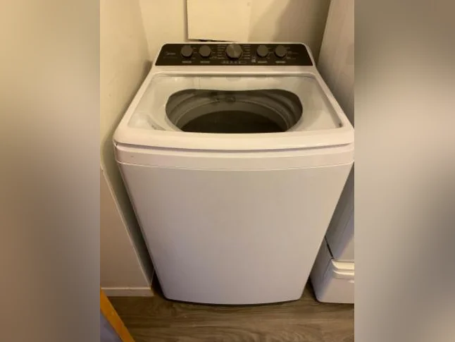 Laveuse NEUVE Midea