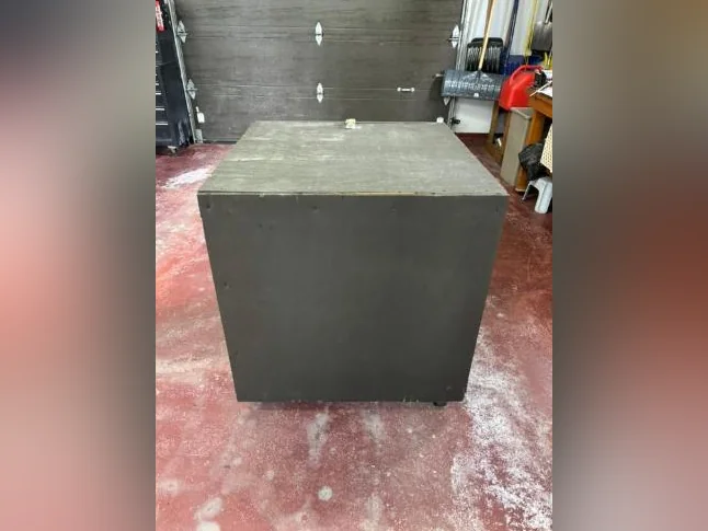 Grosse Boîte (coffre) en bois Large Wooden Storage Box (chest) thumbnail 3