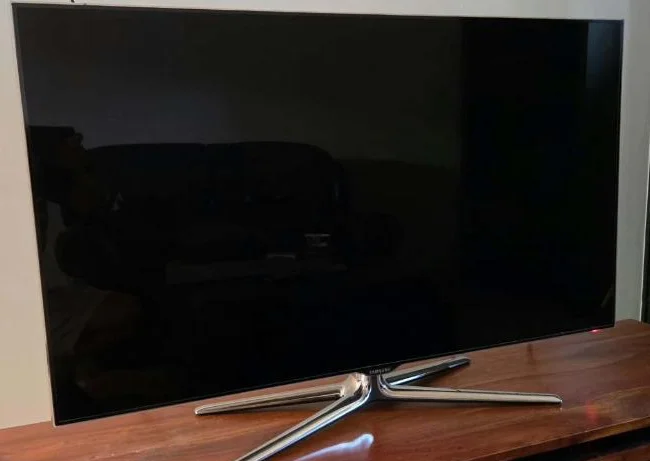 Meuble bibliothèque avec télévision thumbnail 3