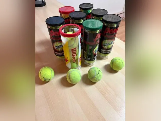 BALLES de TENNIS