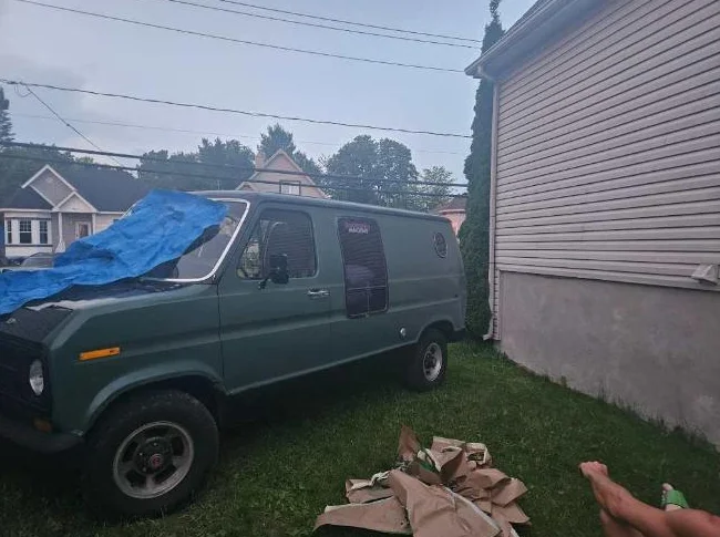 Van ford 1977 camper thumbnail 4