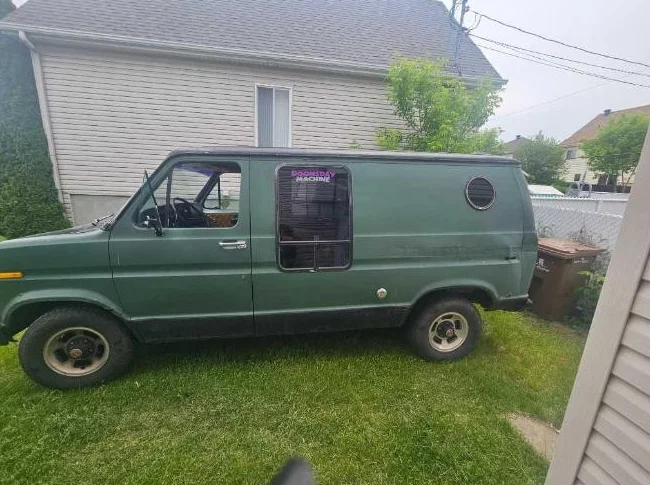 Van ford 1977 camper thumbnail 5
