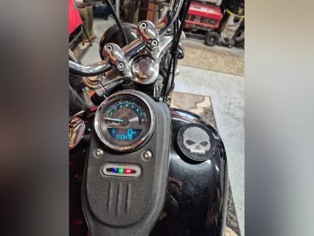 Harley streetbob 2009. 37.000 km.