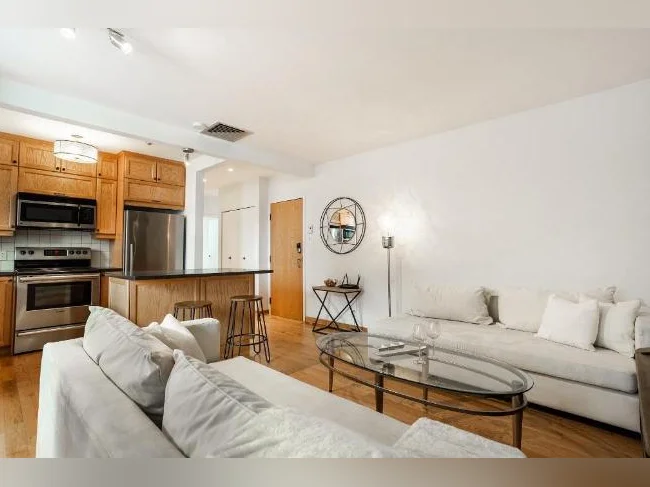 Apartment thumbnail 7