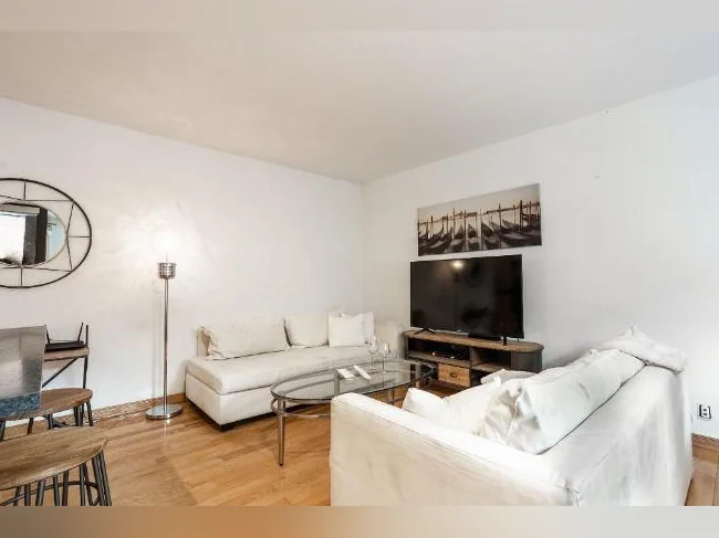 Apartment thumbnail 3
