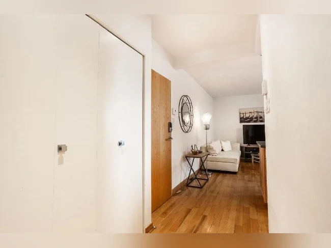 Apartment thumbnail 4