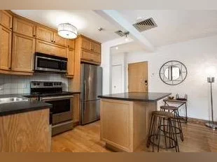 Apartment thumbnail 8