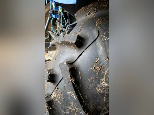 NEW HOLLAND T4.75 2018-693 HRES COMME NEUF thumbnail 5