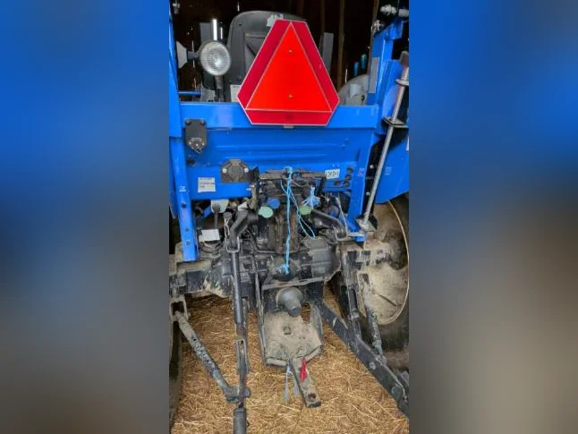 NEW HOLLAND T4.75 2018-693 HRES COMME NEUF thumbnail 3