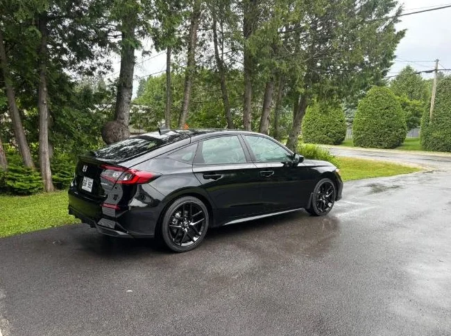 /// 2025 HONDA CIVIC SPORT HYBRIDE HATCHBACK ///