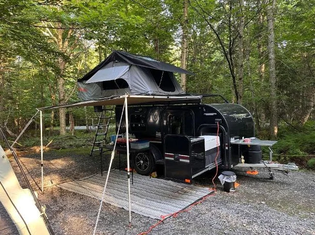 Roulotte légère Intech RV thumbnail 3