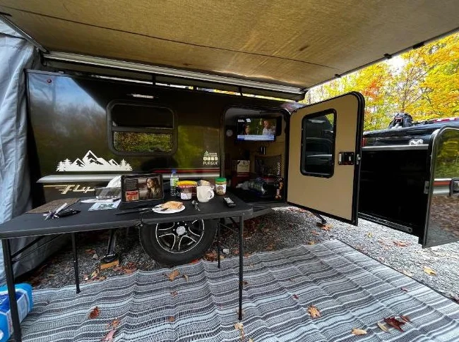 Roulotte légère Intech RV thumbnail 2