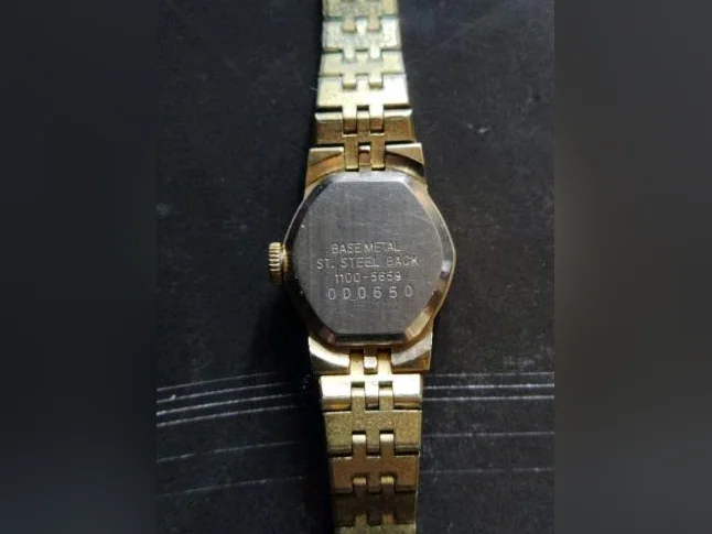Montre Seiko pour femmes vintage thumbnail 3