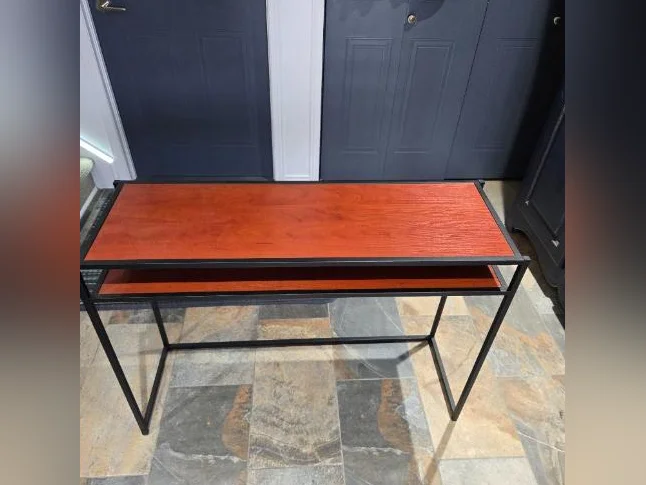Table d ordinateur thumbnail 2