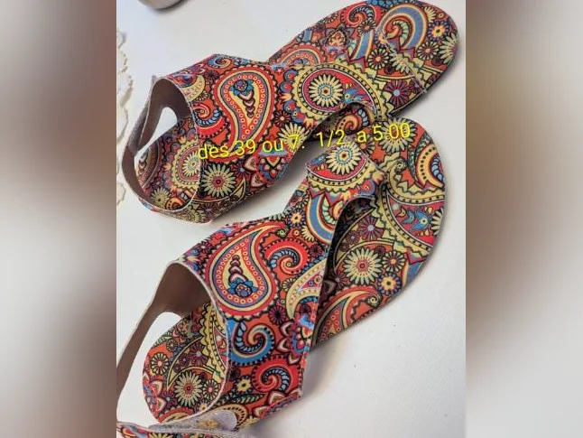 SANDALE, BOTTE DE PLUIT, SOULIERS, BOTTYLLON.BOTTE ECT thumbnail 5