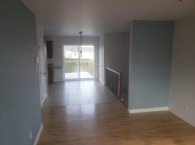 Appartement de 2 chambres et 1 salle de bain thumbnail 3