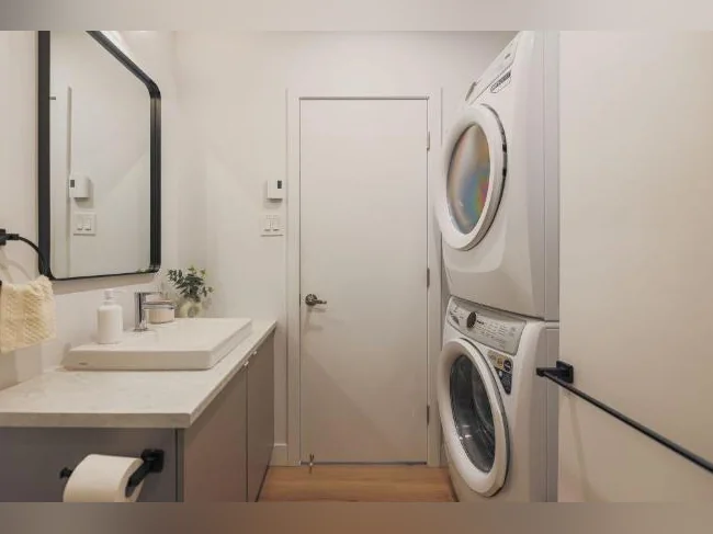 100% meublé et équipé - Appartement spacieux au cœur de Granby ! thumbnail 7
