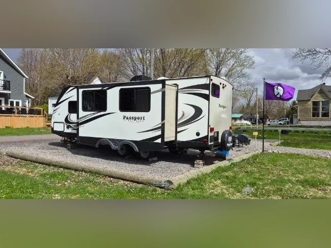 Location pour vos vacances, roulotte 120$ thumbnail 3
