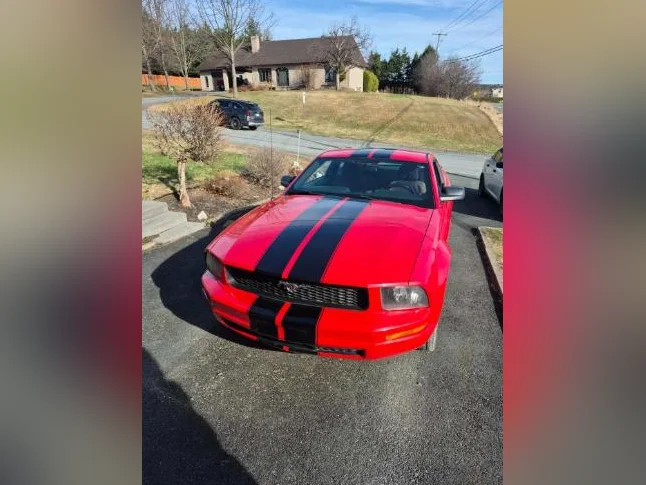 Mustang 2005 Manuelle 4L