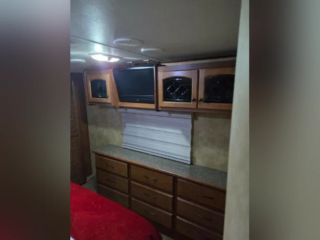 Roulotte fifth wheel 33pied très propre