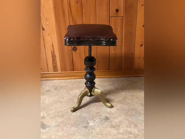 Banc de piano rare de (1895-1910) belle occasion