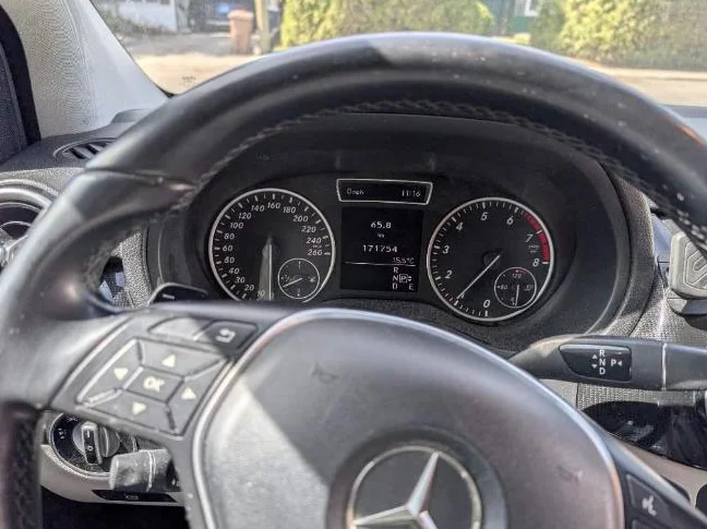 Mercedes B250 thumbnail 8