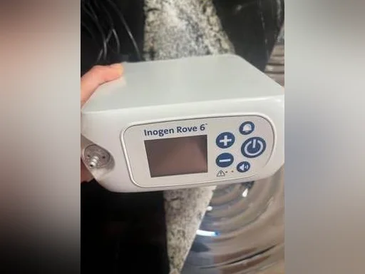 Machine à oxygène portative inogen Rove 6 thumbnail 2