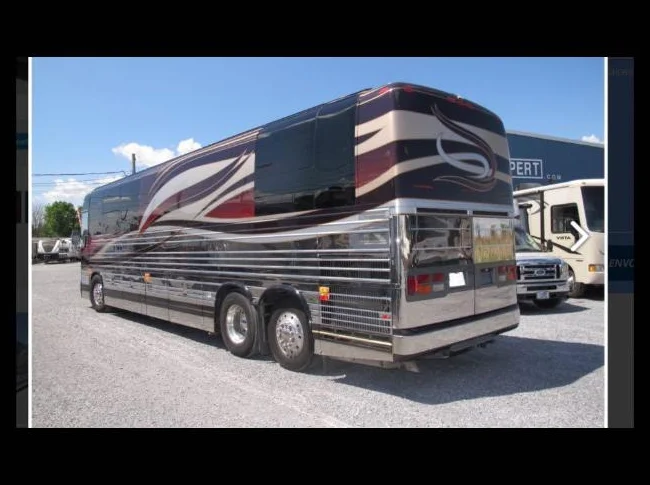 PREVOST XL II    2000 thumbnail 3