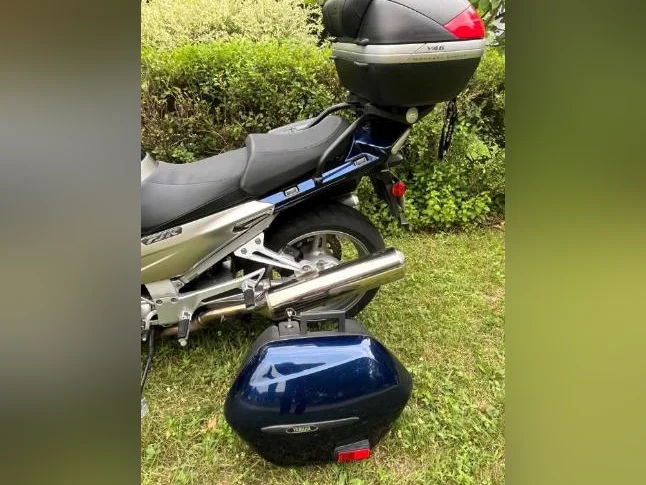 Yamaha FJR1300 2012 thumbnail 7