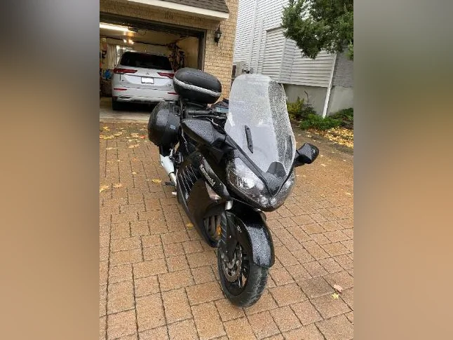Kawasaki 2014 Concours 14 ABS (un seul propriétire) thumbnail 5