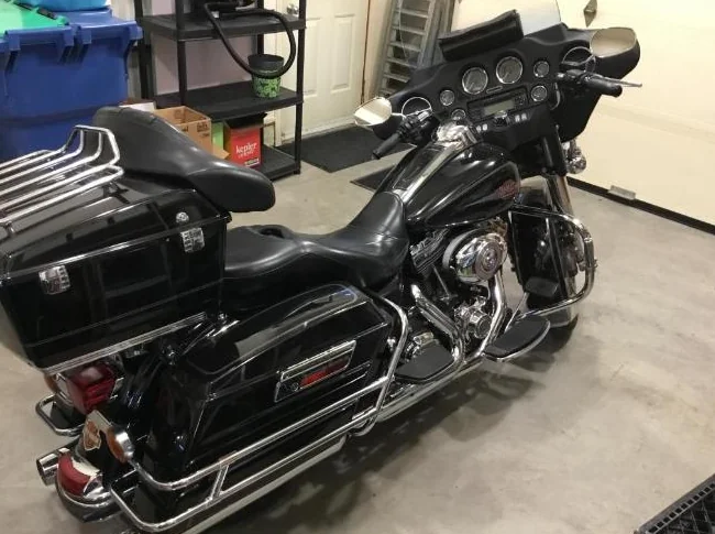 Harley Davidson FLHTC 2009 thumbnail 5