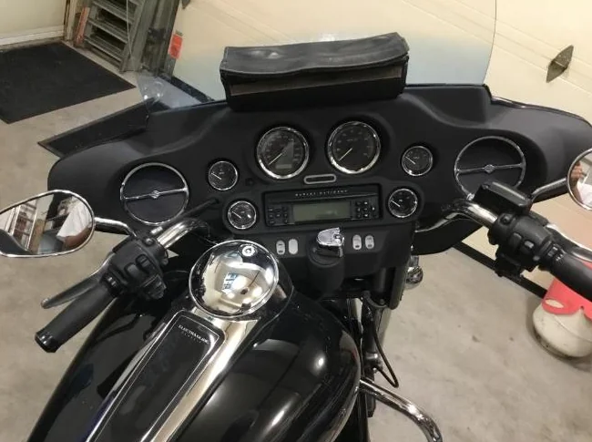 Harley Davidson FLHTC 2009 thumbnail 6