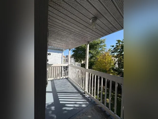 4 1/2 dans le vieux Terrebonne, disponible dès maintenant thumbnail 8