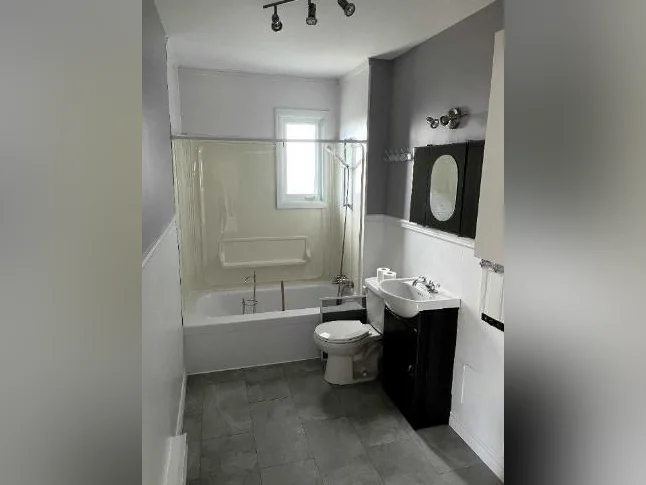 logement à louer thumbnail 4