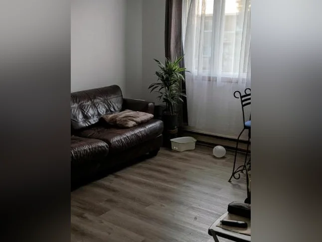 Logement à louer pour juillet ou août thumbnail 5