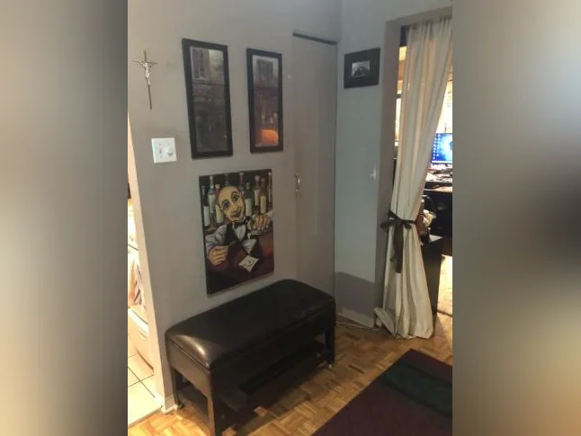 CO-LOCATION POUR FEMMES SEULEMENT-WOMEN ONLY