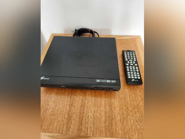 lecteur DVD mediasonic dans sa boite d'origine